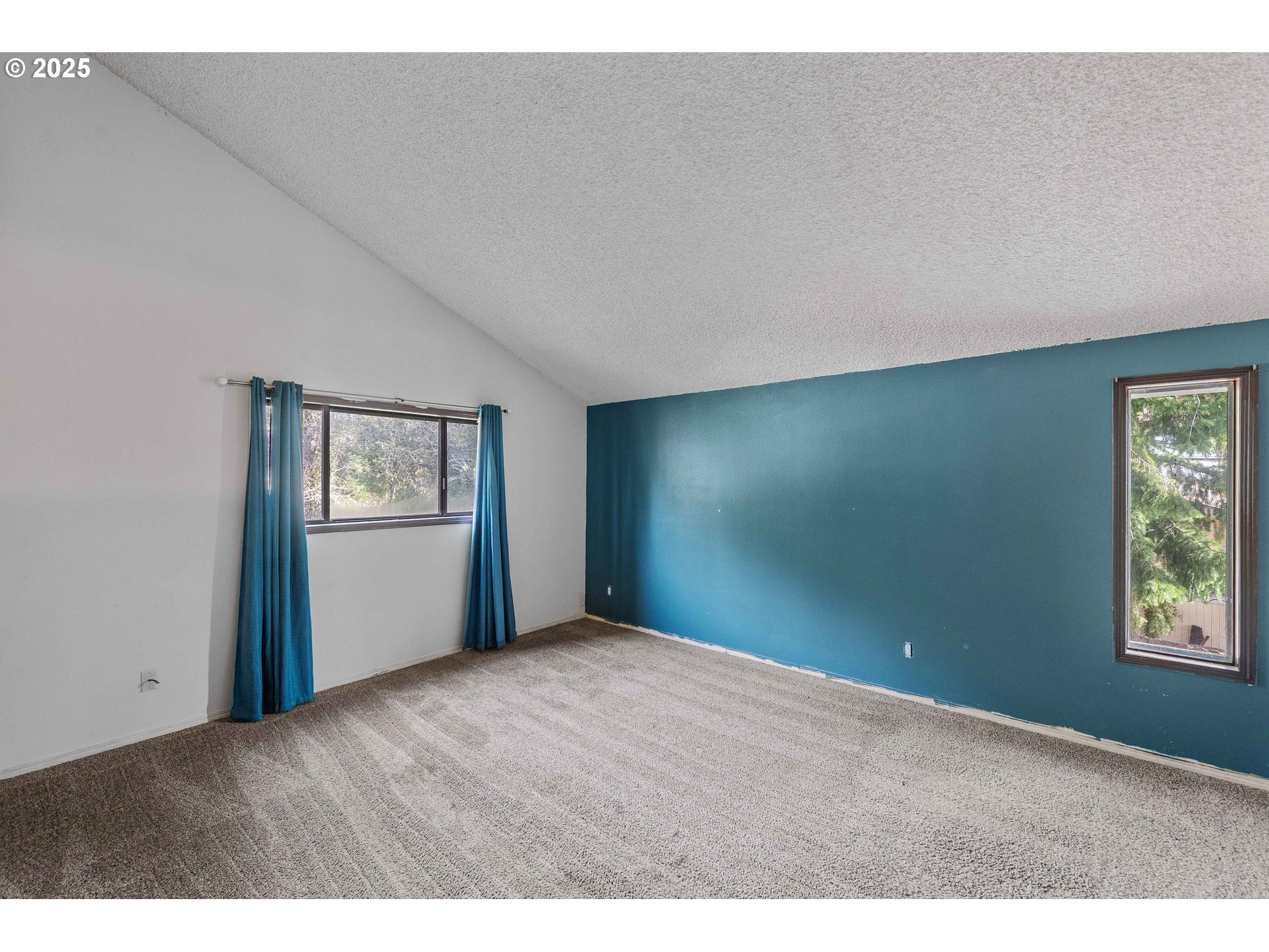 1358 Scott Lane North Bend, OR 97459 - Photo 25 of 43