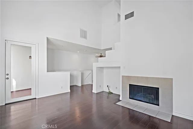 $1,048,000 | 68 Dovetail, Irvine, CA 92603