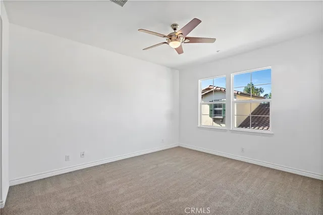 $1,048,000 | 68 Dovetail, Irvine, CA 92603