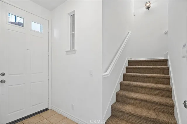 $1,048,000 | 68 Dovetail, Irvine, CA 92603