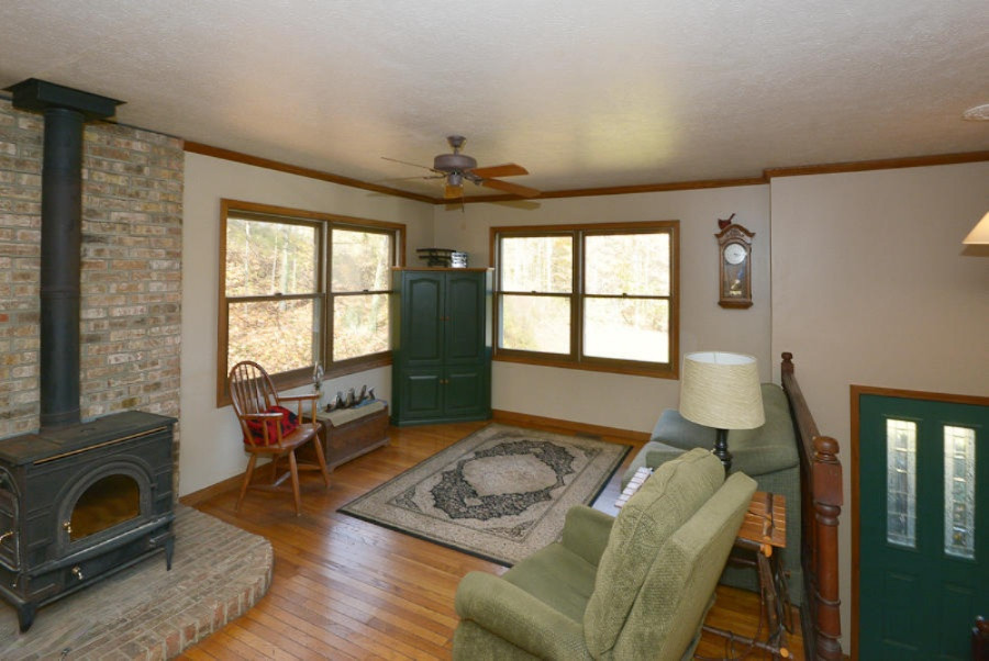 21575 Dewey Lake Street Decatur, MI 49045 - Photo 4 of 29 21575DeweyLake_L_03