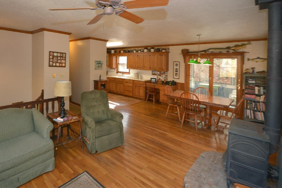 21575 Dewey Lake Street Decatur, MI 49045 - Photo 7 of 29 21575DeweyLake_L_05