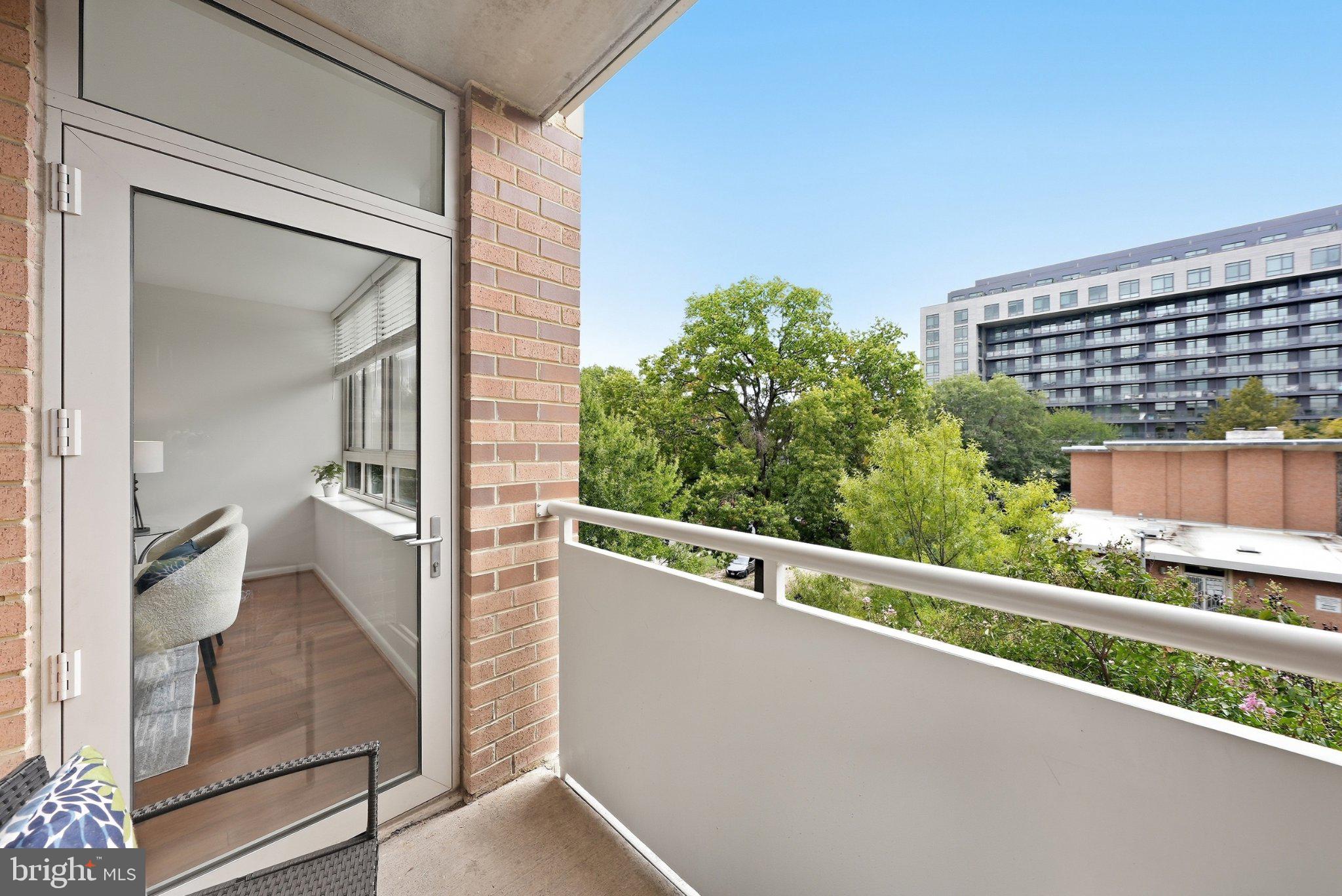 355 I Street Southwest, Unit S406 Washington, DC 20024 - Photo 16 of 36 Private balcony