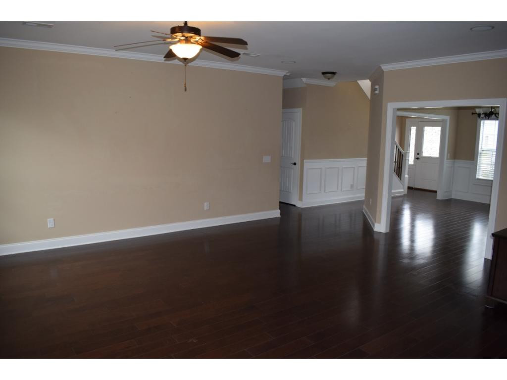 2432 Edinburgh Channel Road Kingsport, TN 37664 - Photo 34 of 34 Open Floor Plan
