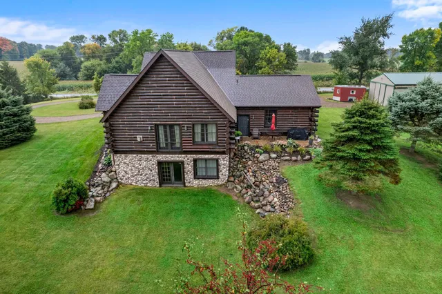 $635,000 | 2419 230th Avenue, St. Croix Falls, WI 54024