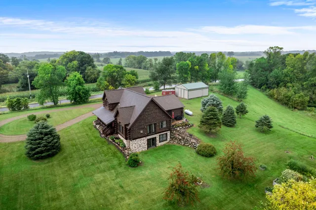 $635,000 | 2419 230th Avenue, St. Croix Falls, WI 54024