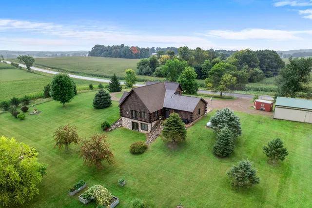 $635,000 | 2419 230th Avenue, St. Croix Falls, WI 54024