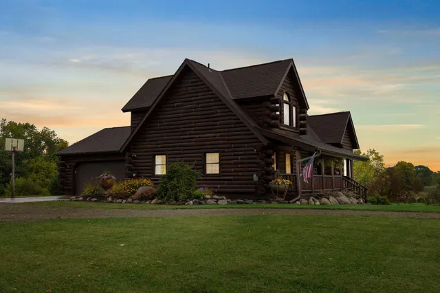 $635,000 | 2419 230th Avenue, St. Croix Falls, WI 54024