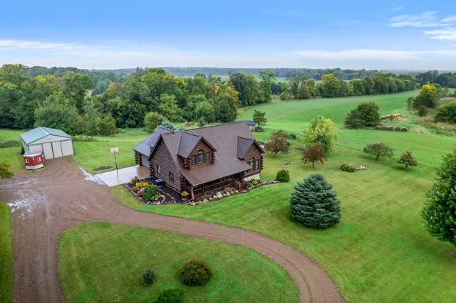 $635,000 | 2419 230th Avenue, St. Croix Falls, WI 54024
