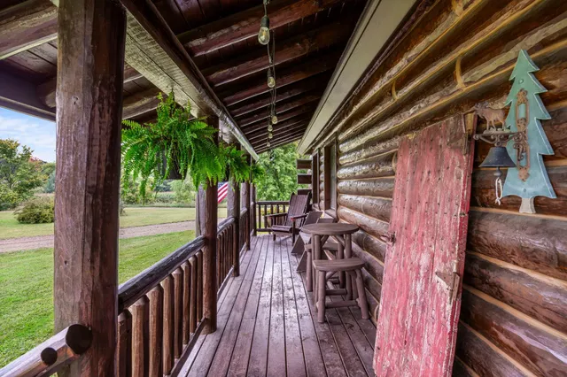 $635,000 | 2419 230th Avenue, St. Croix Falls, WI 54024