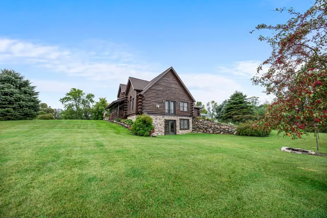 $635,000 | 2419 230th Avenue, St. Croix Falls, WI 54024