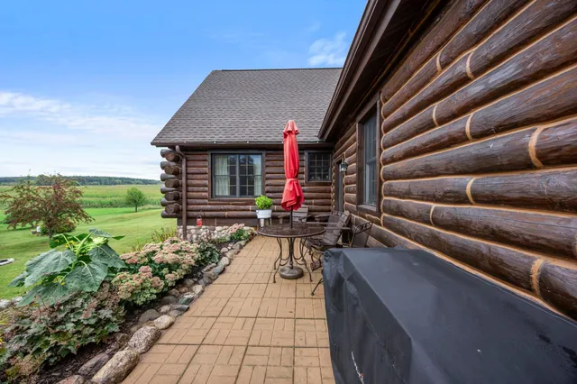 $635,000 | 2419 230th Avenue, St. Croix Falls, WI 54024