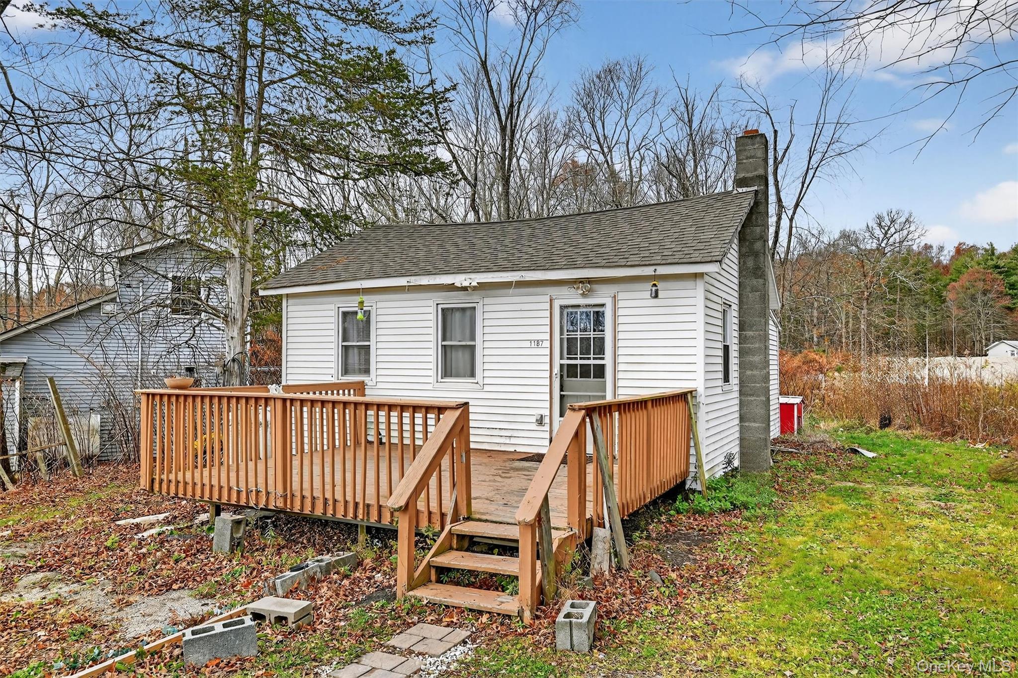 1187 Burlingham Road Pine Bush, NY 12566 - Photo 5 of 26 a view of a house with backyard and sitting area