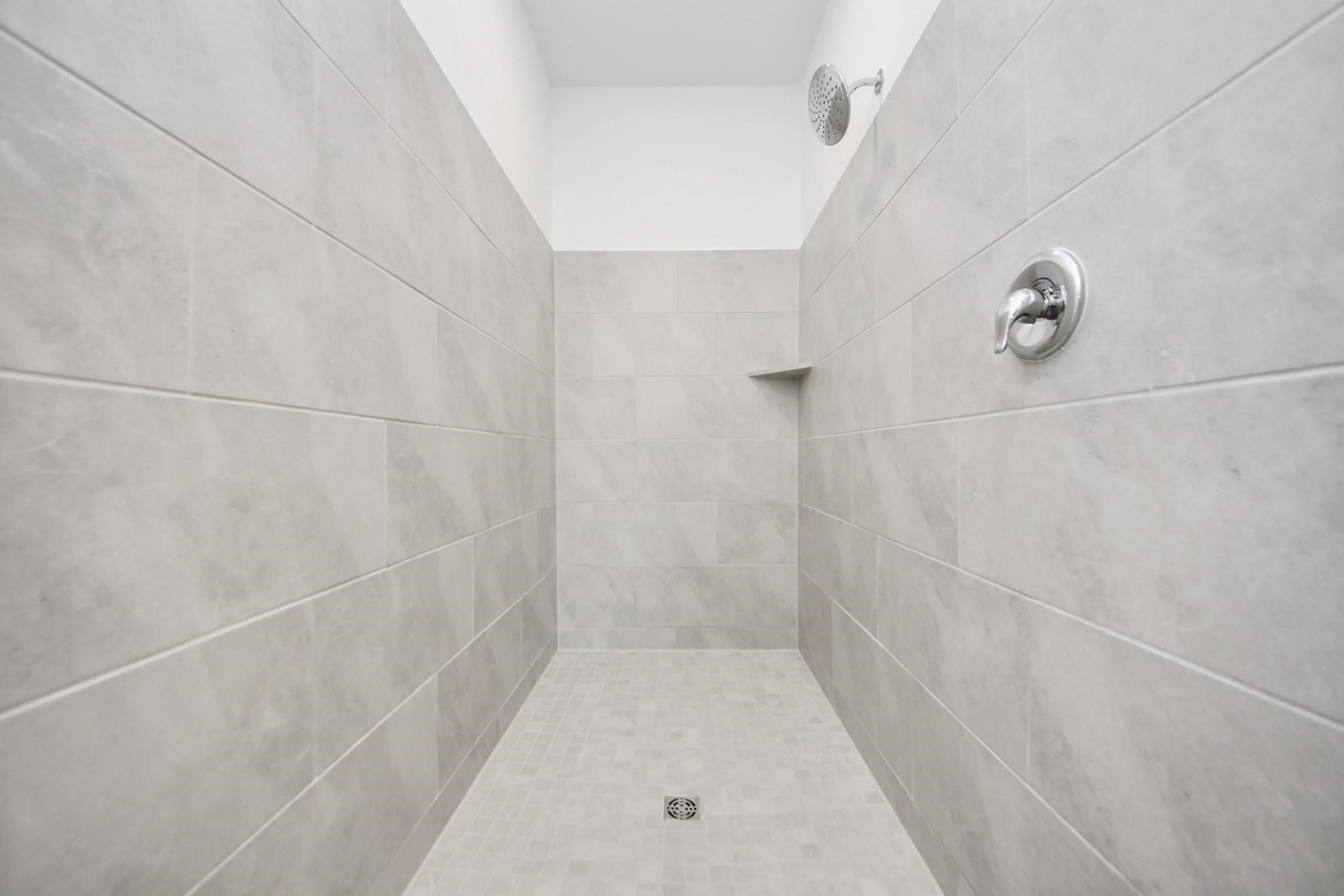 10650 Ellerston Road Cleveland, TX 77327 - Photo 15 of 25 Large step-in shower