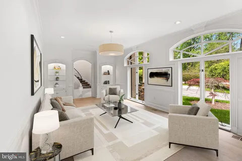 $3,500,000 | 10823 Lockland Road, Potomac, MD 20854