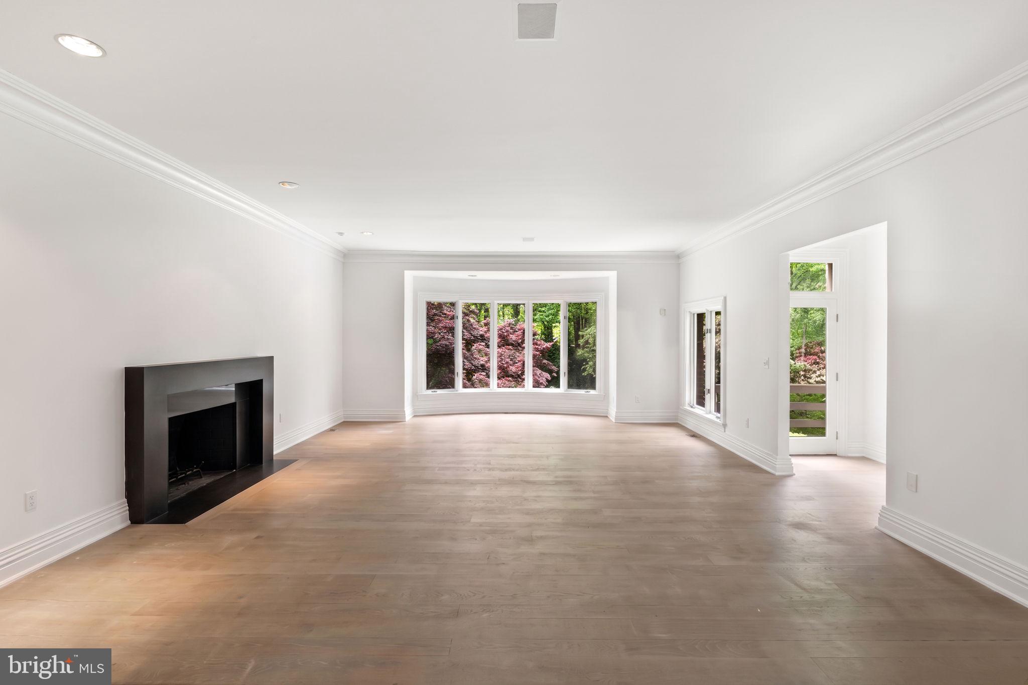 10823 Lockland Road Potomac, MD 20854 - Photo 16 of 102