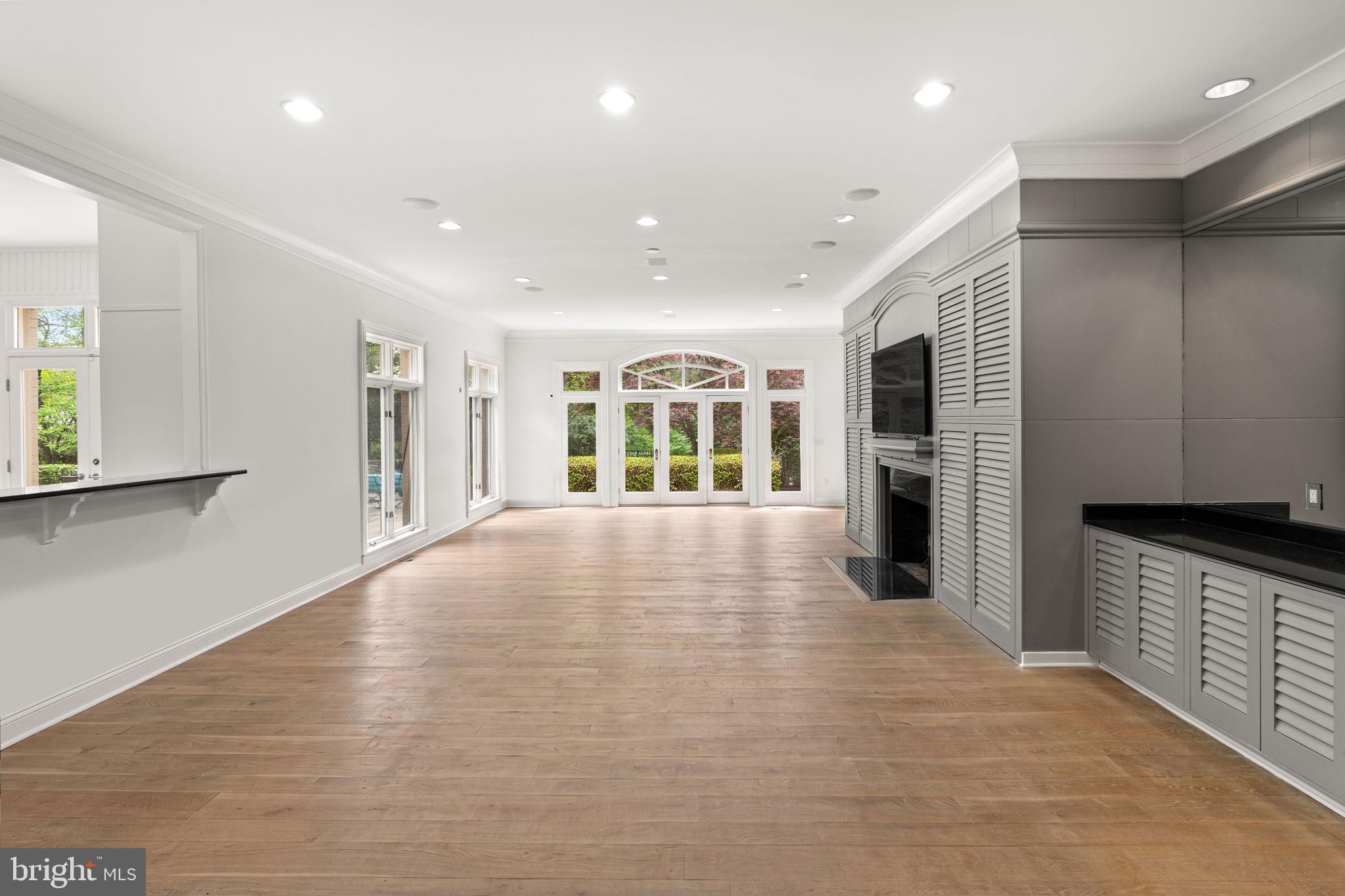 10823 Lockland Road Potomac, MD 20854 - Photo 18 of 97