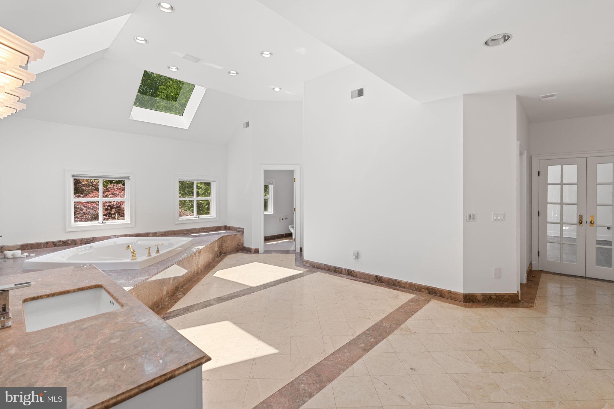 10823 Lockland Road Potomac, MD 20854 - Photo 45 of 97