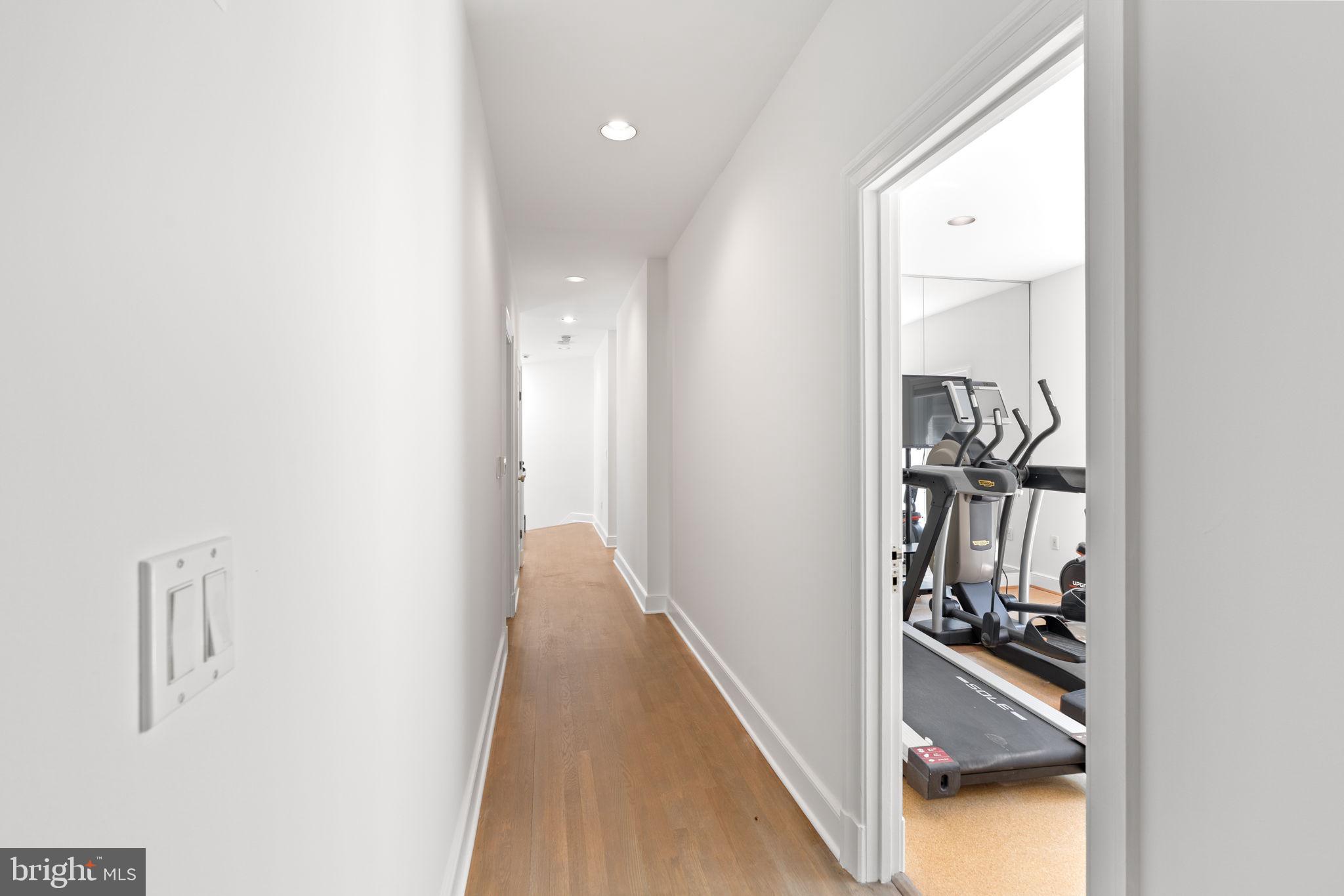 10823 Lockland Road Potomac, MD 20854 - Photo 57 of 102