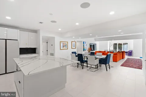 $3,500,000 | 10823 Lockland Road, Potomac, MD 20854