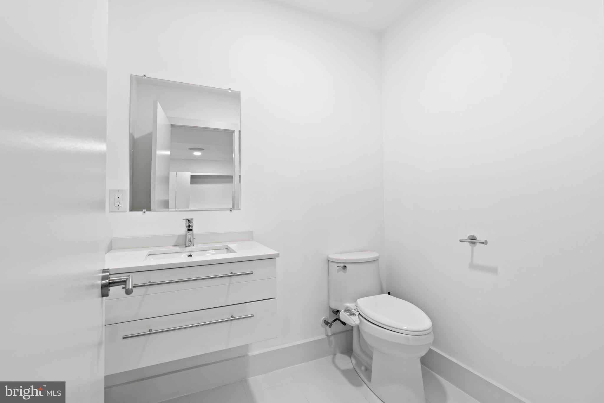 10823 Lockland Road Potomac, MD 20854 - Photo 81 of 97