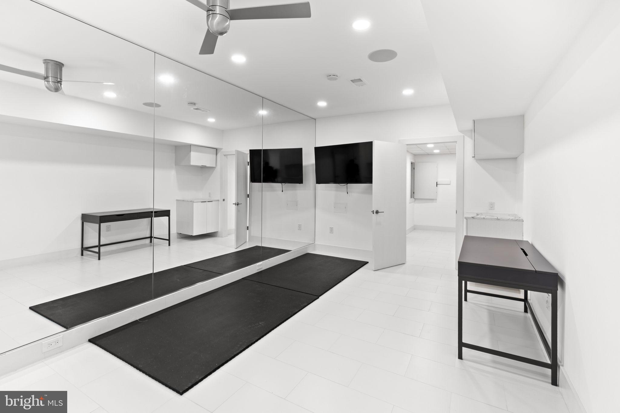 10823 Lockland Road Potomac, MD 20854 - Photo 91 of 102
