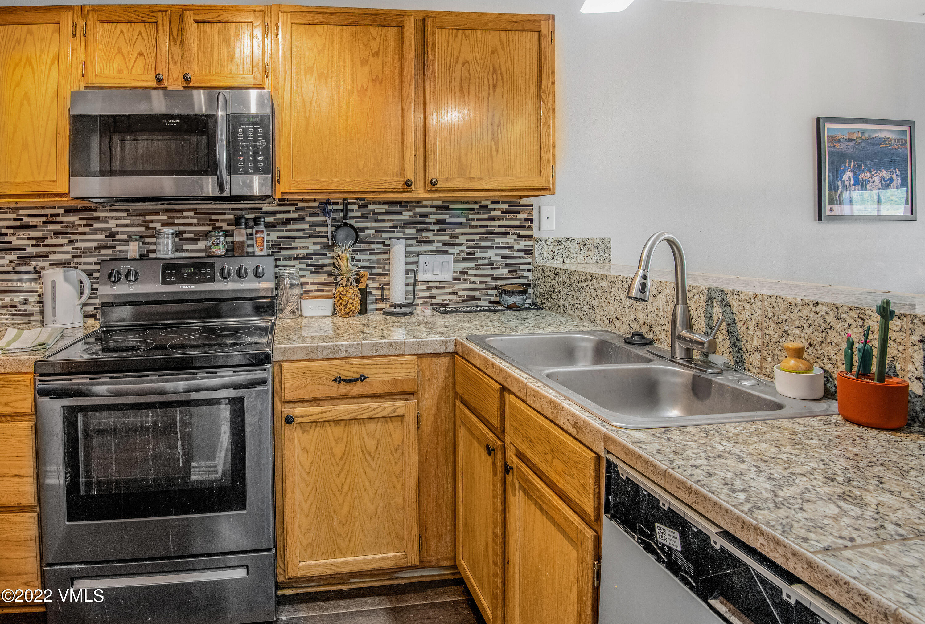 600 Nottingham Road, Unit 3 Avon, CO 81620 - Photo 13 of 32 600-Nottingham-3-MLS_09
