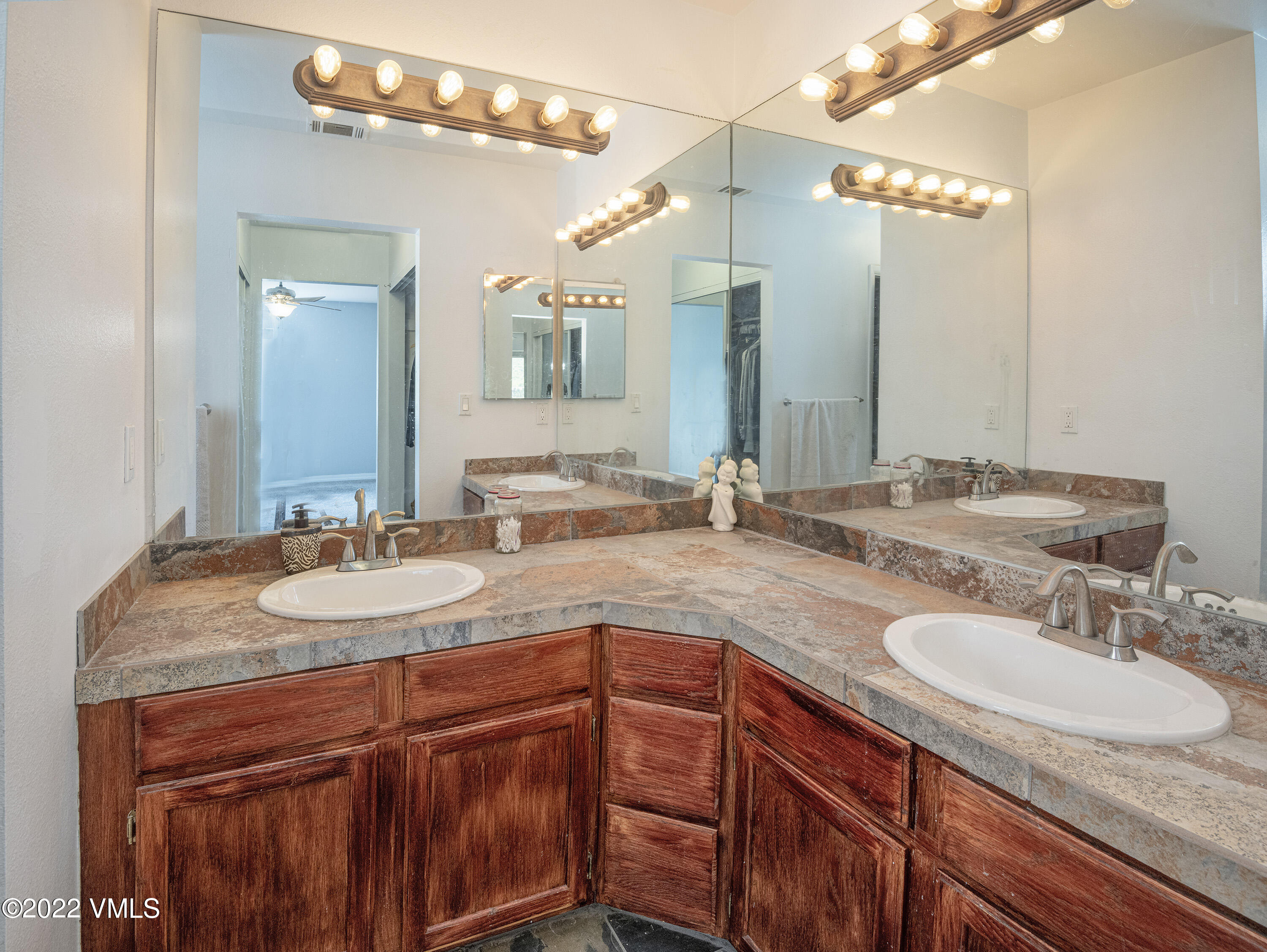 600 Nottingham Road, Unit 3 Avon, CO 81620 - Photo 27 of 32 600-Nottingham-3-MLS_23