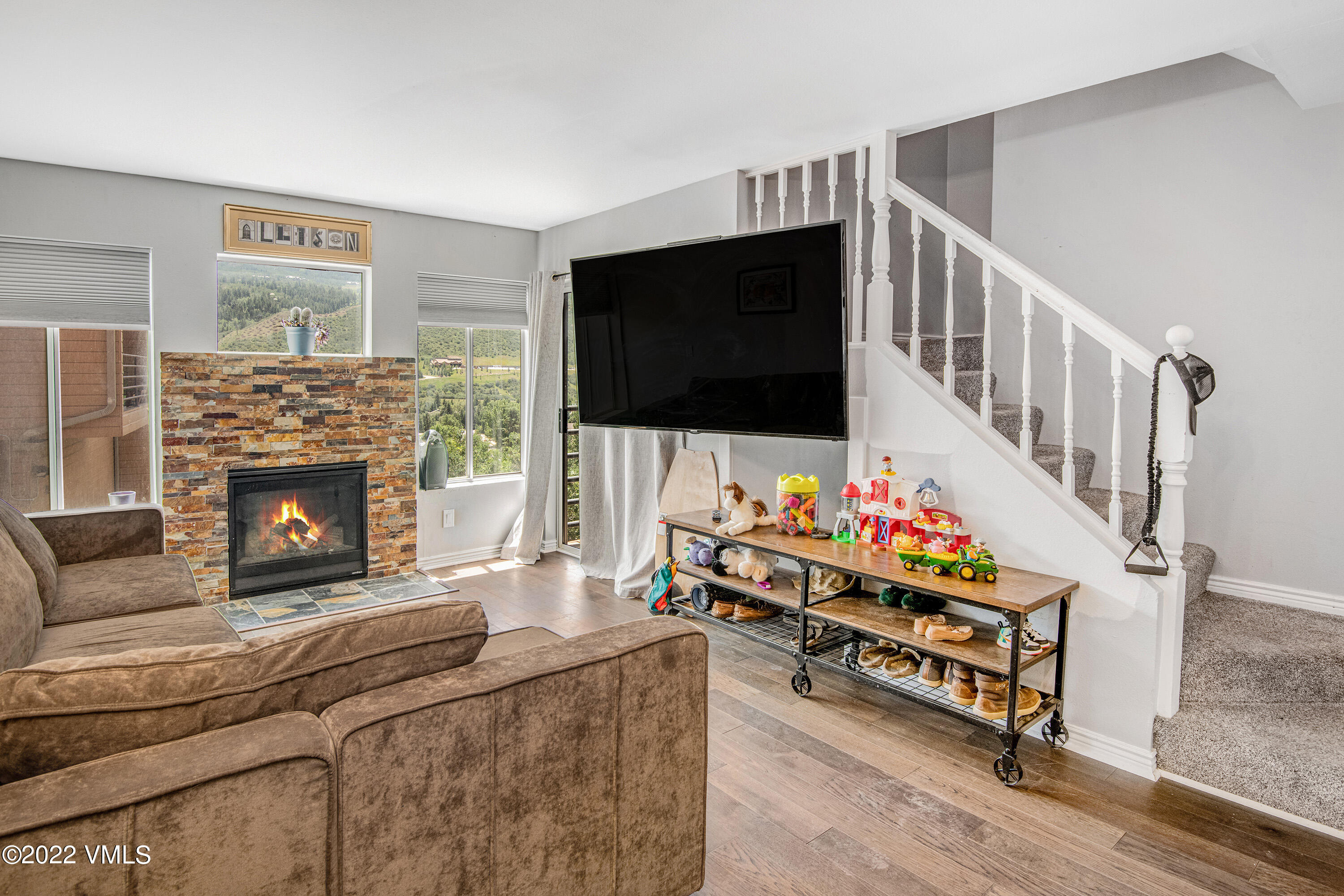 600 Nottingham Road, Unit 3 Avon, CO 81620 - Photo 9 of 32 600-Nottingham-3-MLS_05