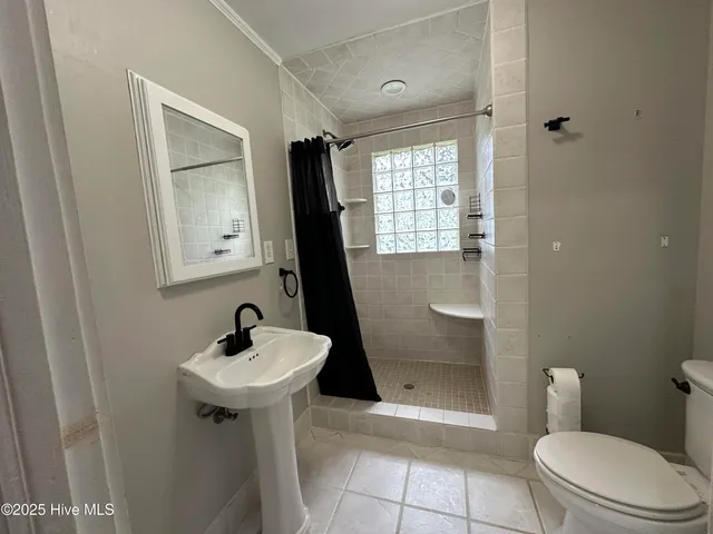 $217,000 | 212 Richmond Avenue, Hamlet, NC 28345