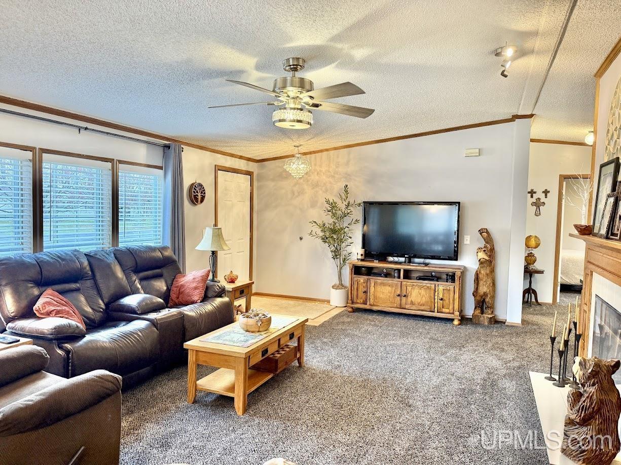 2600 South Hill Road Gladstone, MI 49837 - Photo 9 of 34
