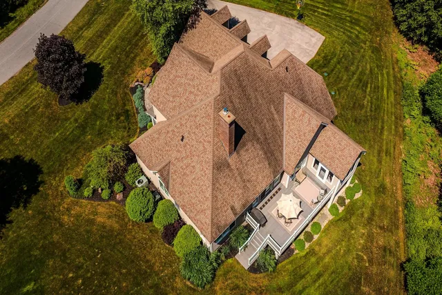 $1,099,000 | 127 Wynnridge Drive, Rutland Town, VT 05701