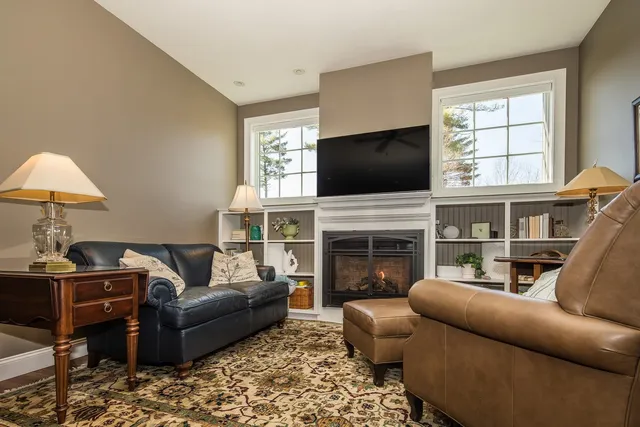 $1,099,000 | 127 Wynnridge Drive, Rutland Town, VT 05701