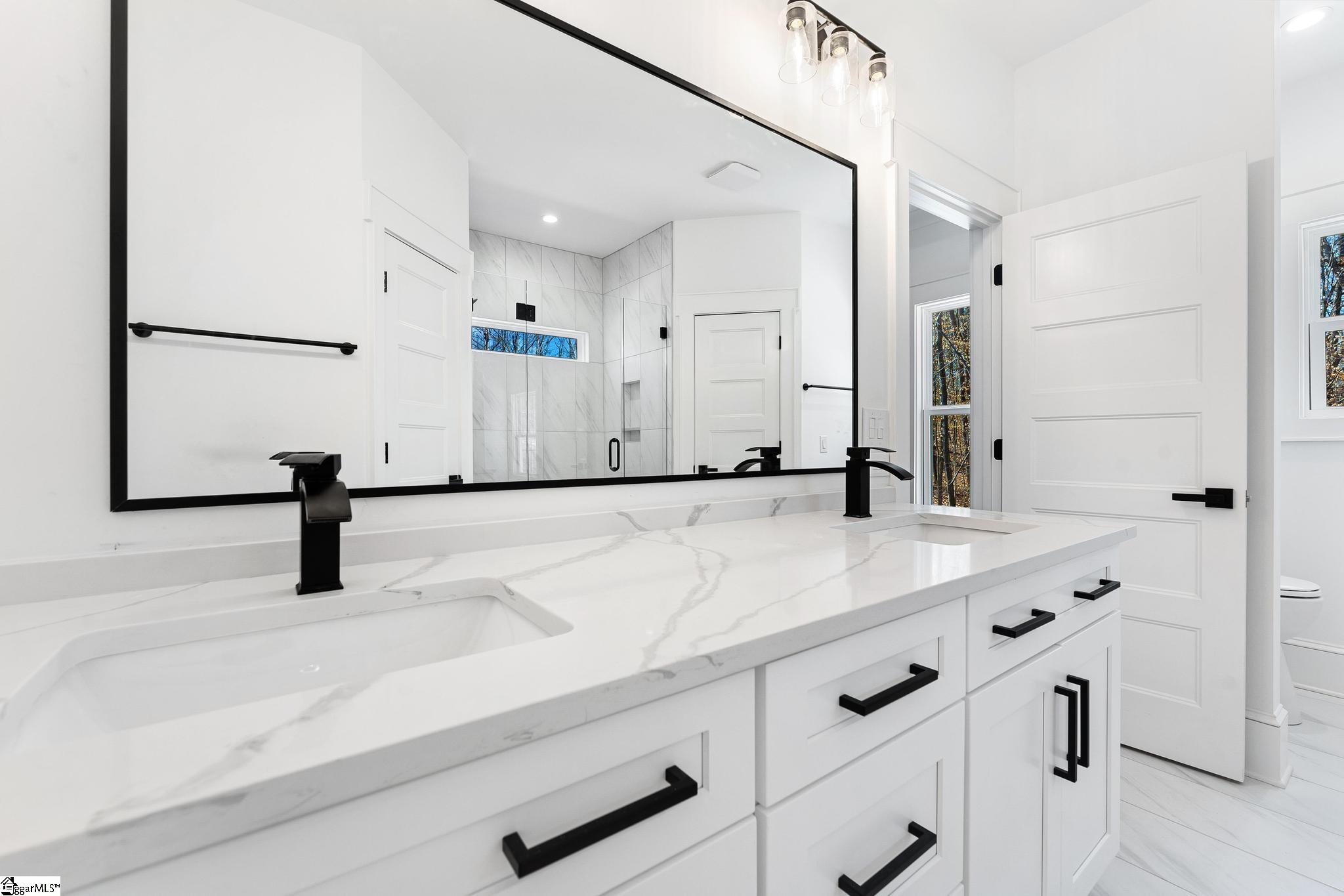 311 Nicklaus Road Westminster, SC 29693 - Photo 17 of 30 Gallery Image 17