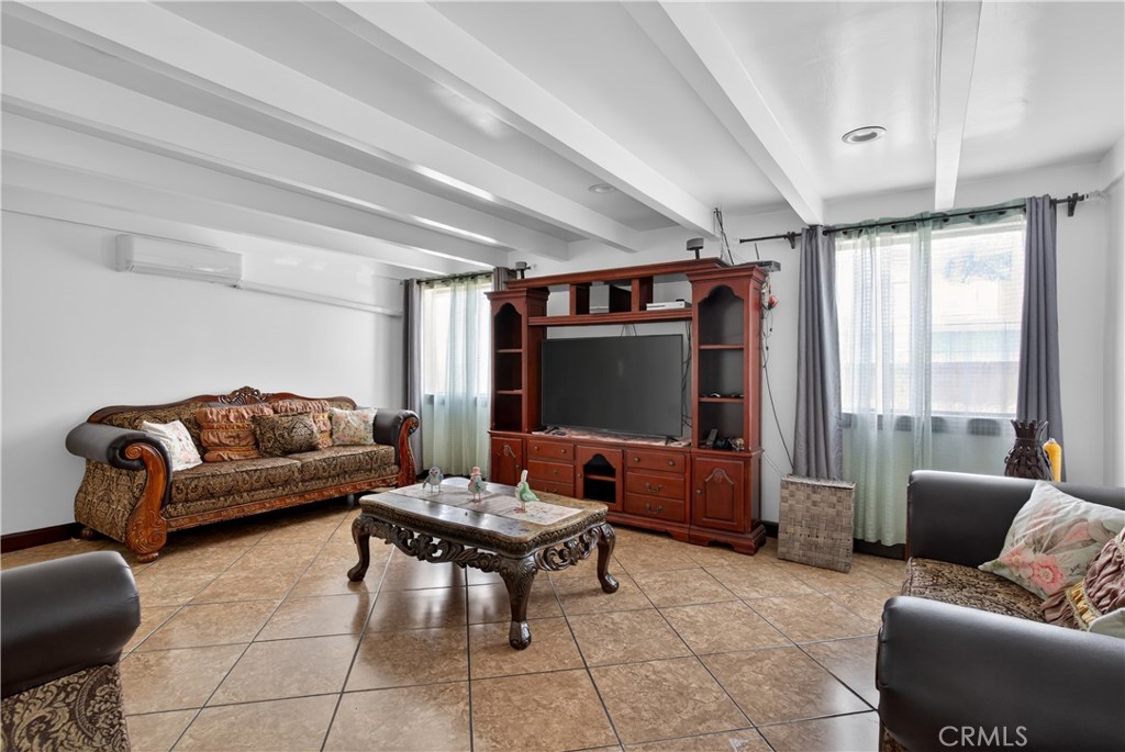 6803 Marcelle Street Paramount, CA 90723 - Photo 13 of 56