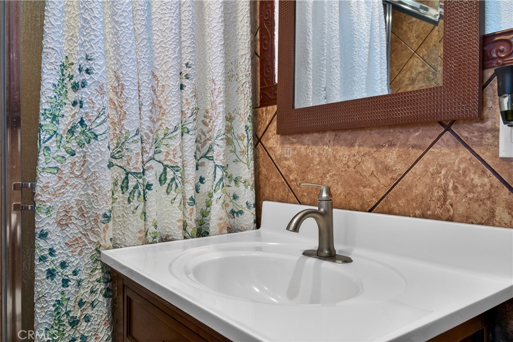 6803 Marcelle Street Paramount, CA 90723 - Photo 28 of 56