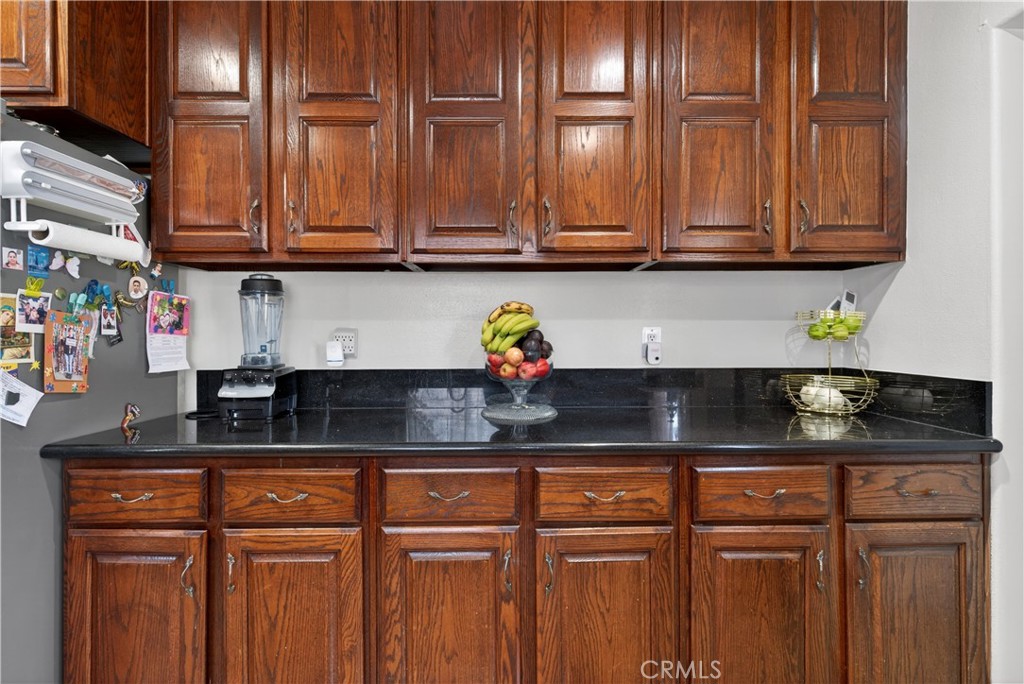 6803 Marcelle Street Paramount, CA 90723 - Photo 10 of 56