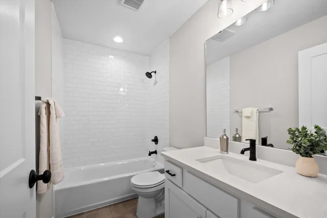 $599,900 | 1949 Lusitano Street, Shakopee, MN 55379