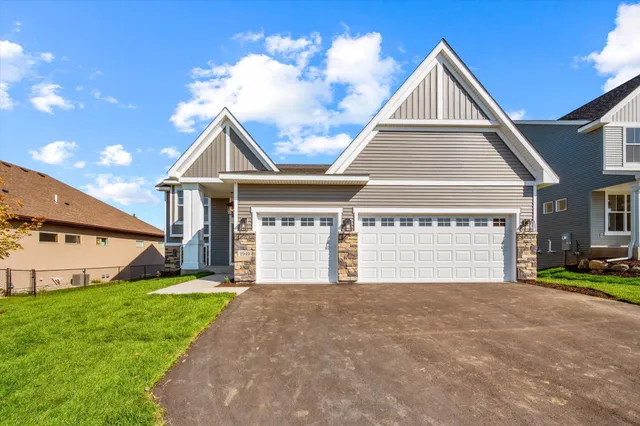 $599,900 | 1949 Lusitano Street, Shakopee, MN 55379