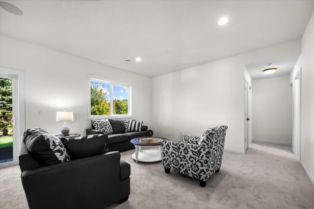 $599,900 | 1949 Lusitano Street, Shakopee, MN 55379