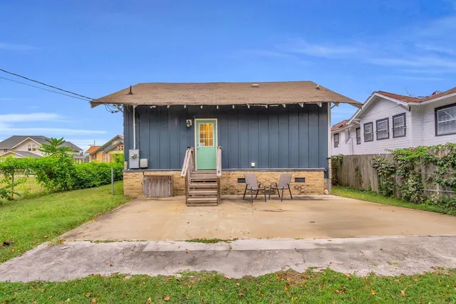 $1,495 | 1206 Chamberlain Avenue, Chattanooga, TN 37404