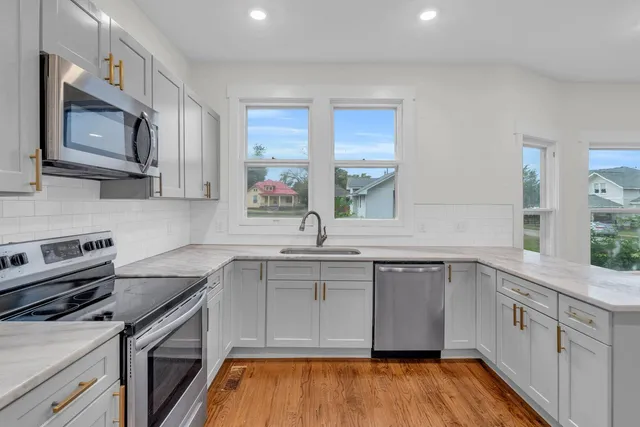 $1,495 | 1206 Chamberlain Avenue, Chattanooga, TN 37404