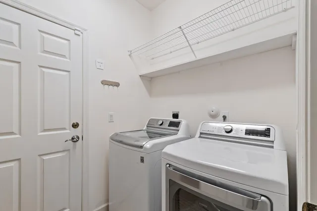 $625,000 | 5903 Southeast Crooked Oak Avenue, Hobe Sound, FL 33455