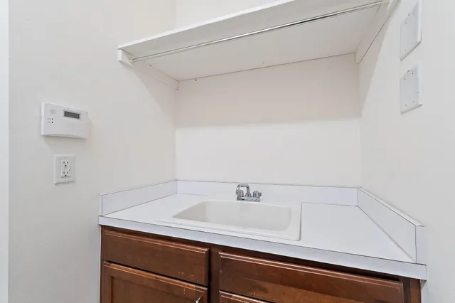 $625,000 | 5903 Southeast Crooked Oak Avenue, Hobe Sound, FL 33455