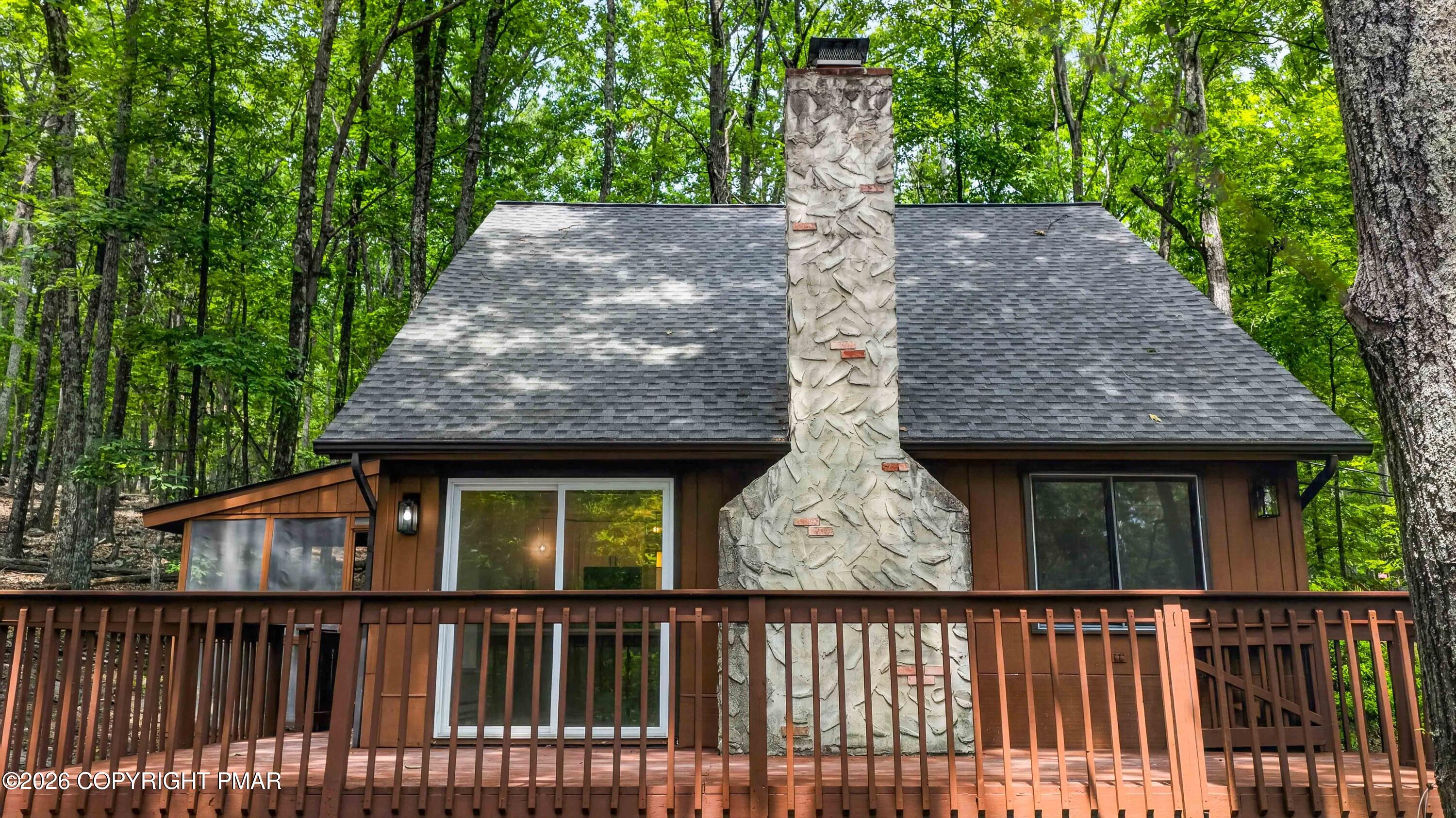 192 Bellingham Drive Bushkill, PA 18324 - Photo 9 of 56 192 Bellingham Drive, Lehman Township, P