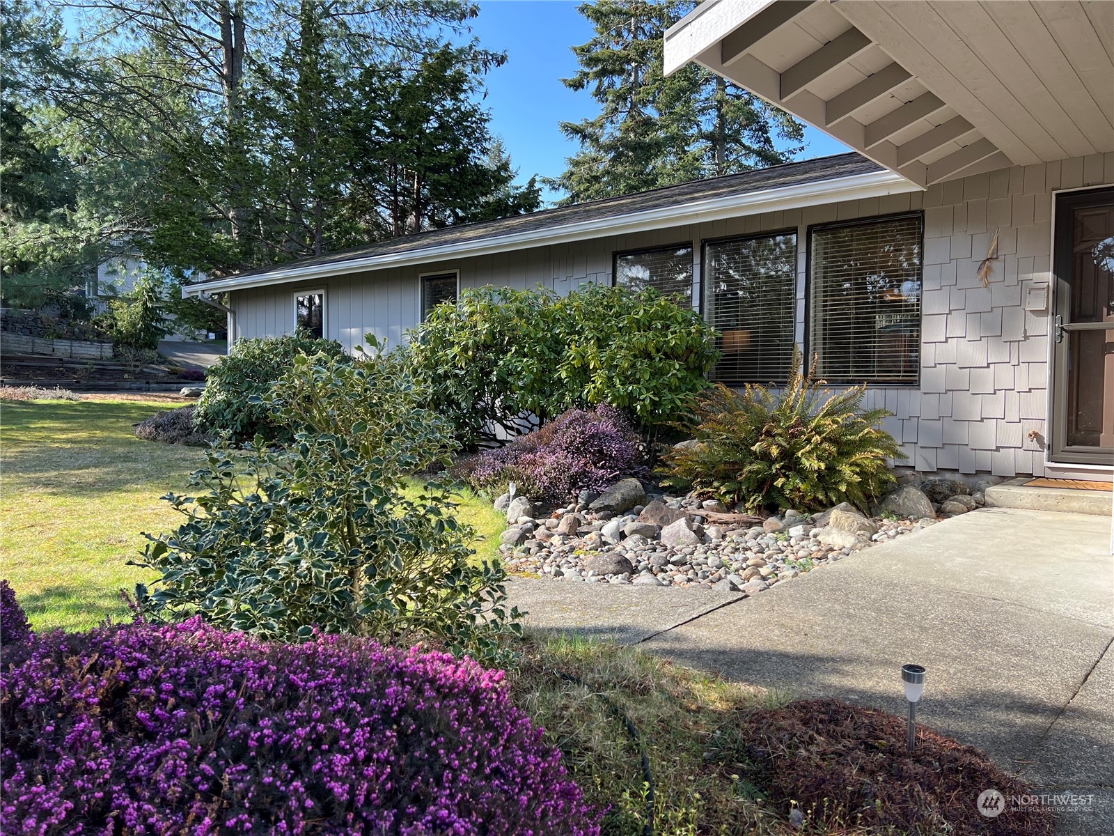514 Cypress Road Bellingham, WA 98225 - Photo 1 of 31