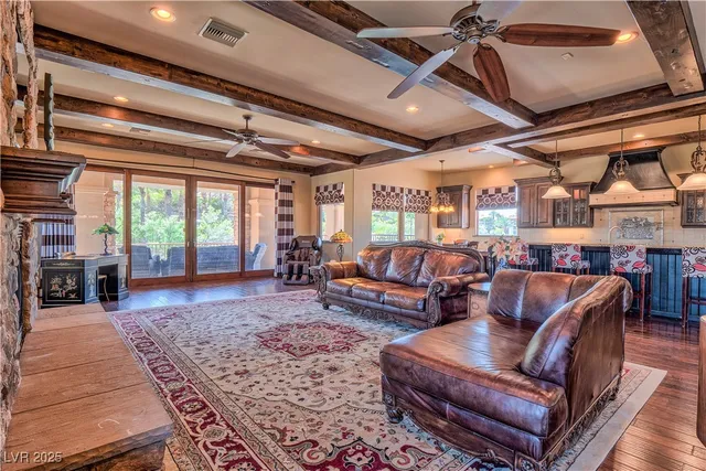 $8,999 | 15 Vía Lido, Henderson, NV 89011