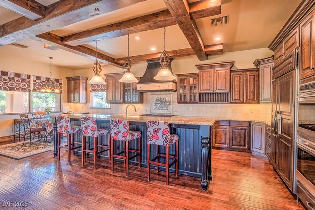 $8,999 | 15 Vía Lido, Henderson, NV 89011