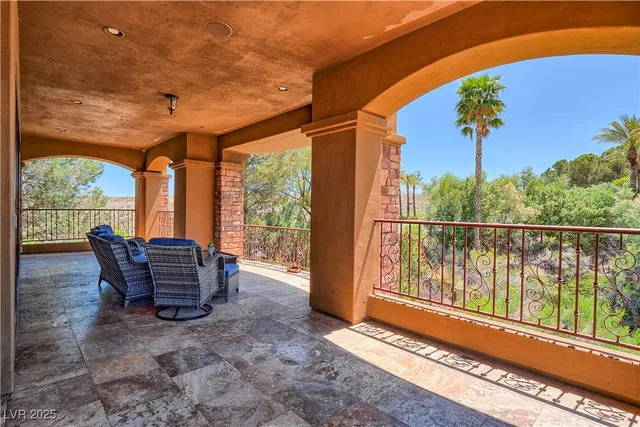 $8,999 | 15 Vía Lido, Henderson, NV 89011