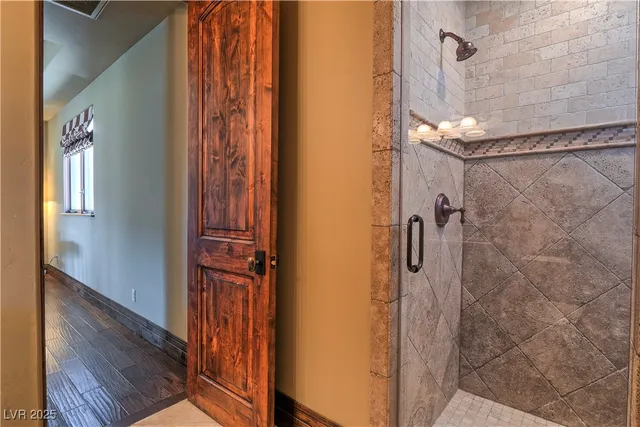 $8,999 | 15 Vía Lido, Henderson, NV 89011